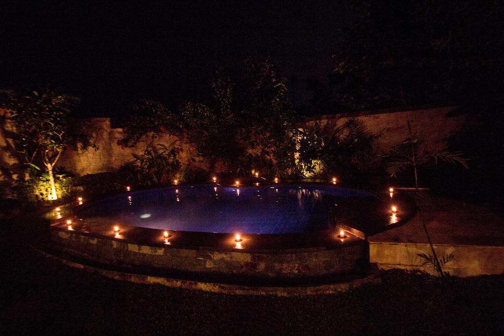 Ratna Villa อูบุด ภายนอก รูปภาพ